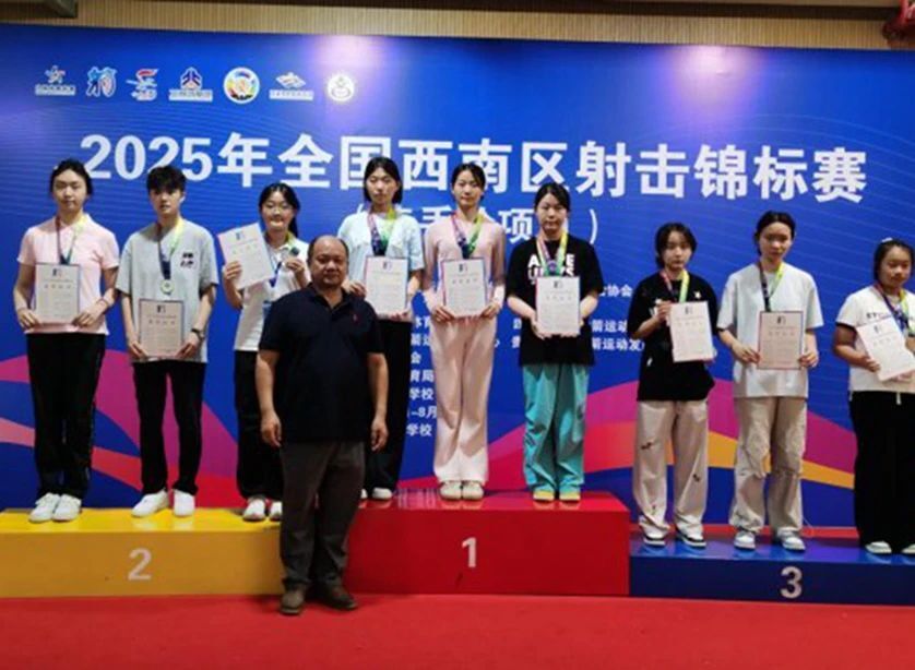 女子, src, ne