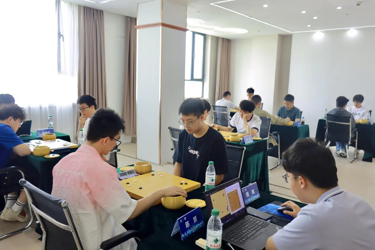 时进行的还, src, img